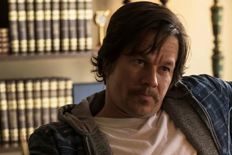 Mark Wahlberg และ Mel Gibson ใน ‘Father Stu’: Film Review